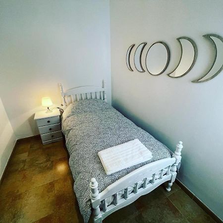 Apartamentos Colon Pondos ลีนาเรส ภายนอก รูปภาพ