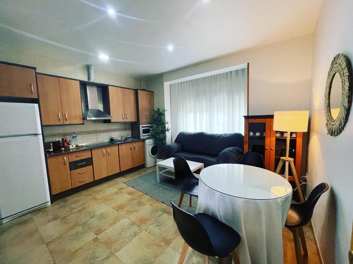 Apartamentos Colon Pondos ลีนาเรส ภายนอก รูปภาพ